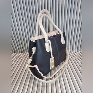 Black & Cream Satchel Handbag Gold Hardware Crossbody StraChic Two-Tone Tote Bag